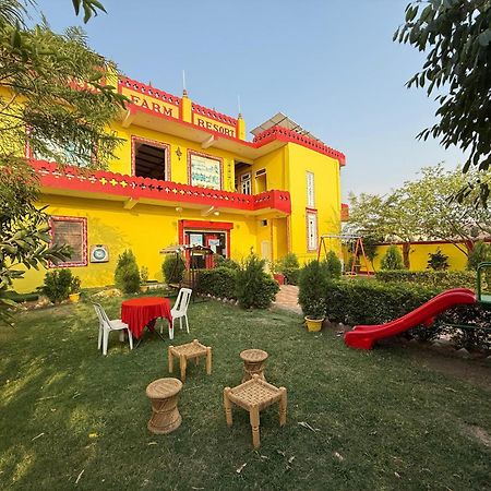 Bundeli Farm Resort & Banquet Orchha Exteriör bild