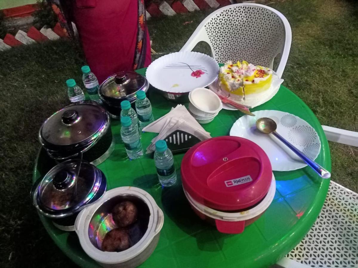 Bundeli Farm Resort & Banquet Orchha Exteriör bild