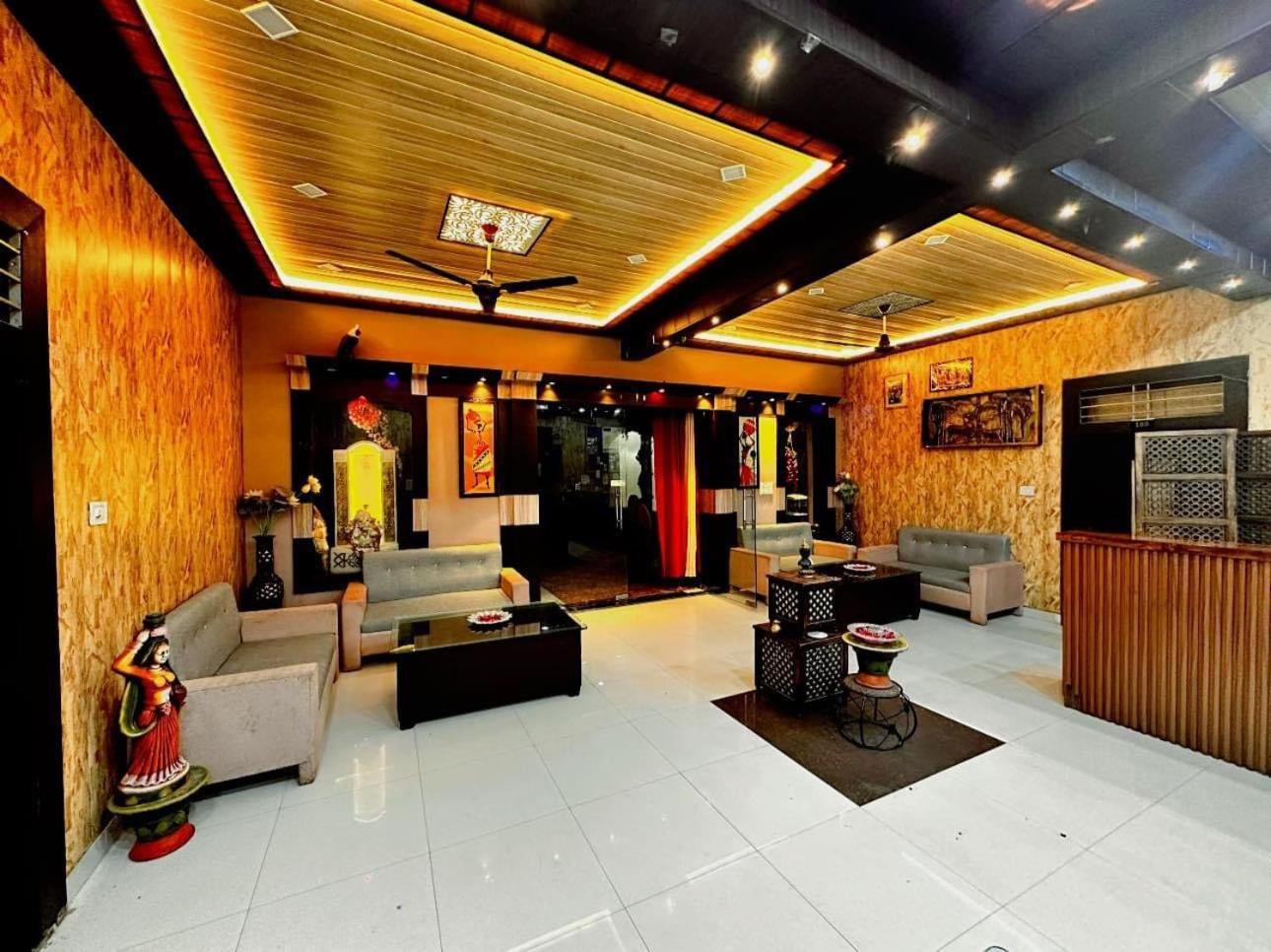 Bundeli Farm Resort & Banquet Orchha Exteriör bild