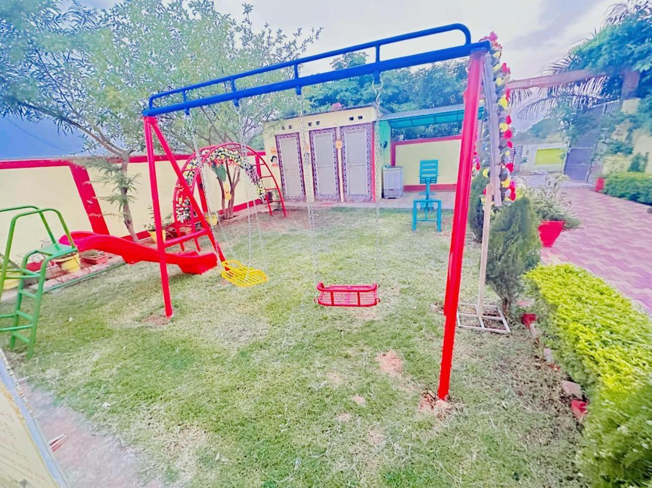 Bundeli Farm Resort & Banquet Orchha Exteriör bild