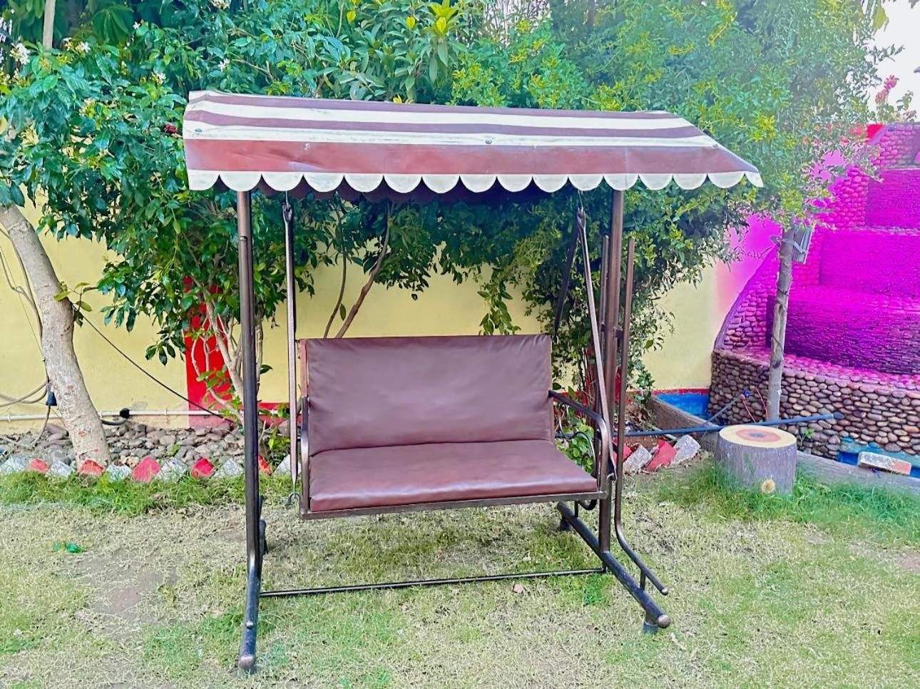 Bundeli Farm Resort & Banquet Orchha Exteriör bild