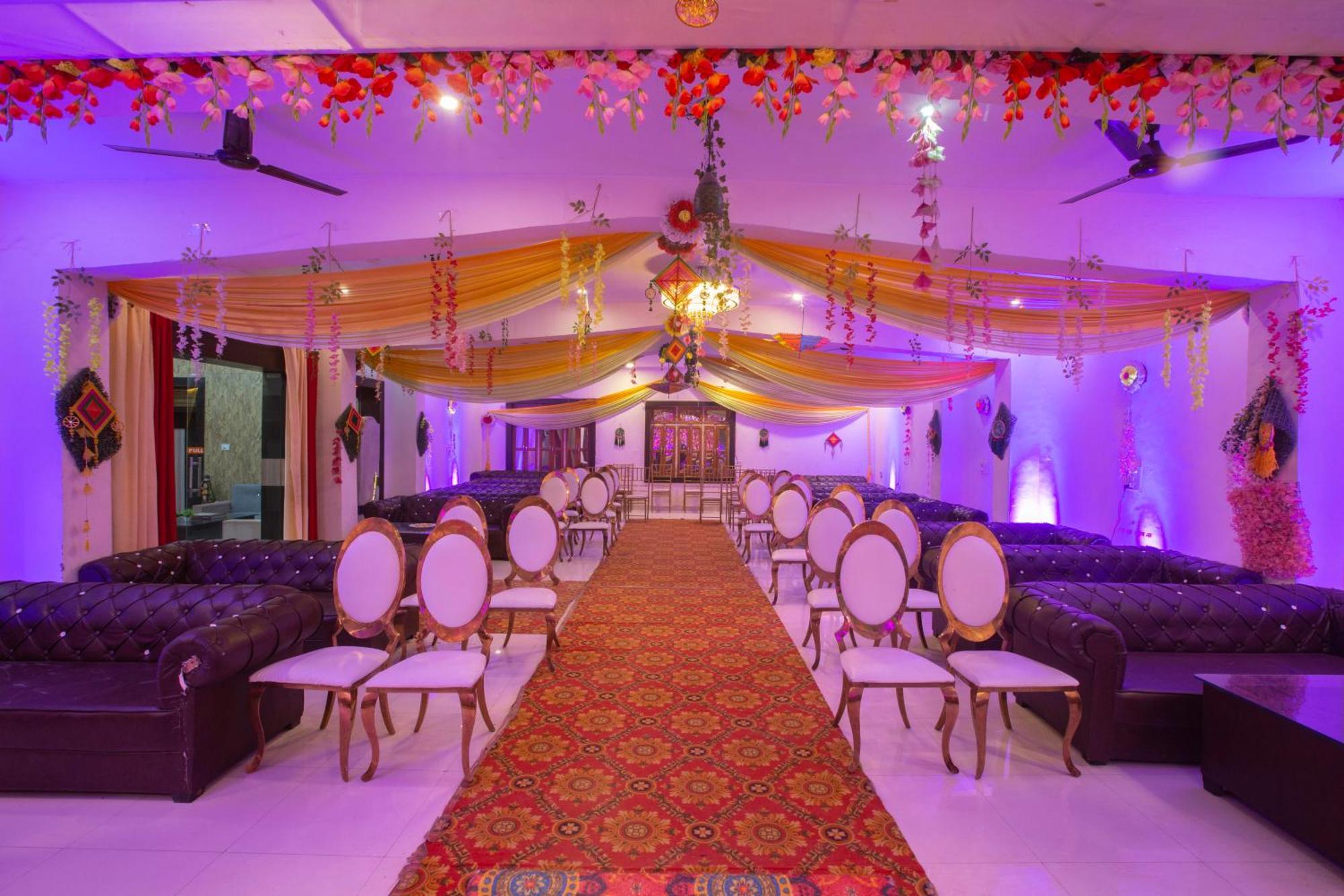 Bundeli Farm Resort & Banquet Orchha Exteriör bild