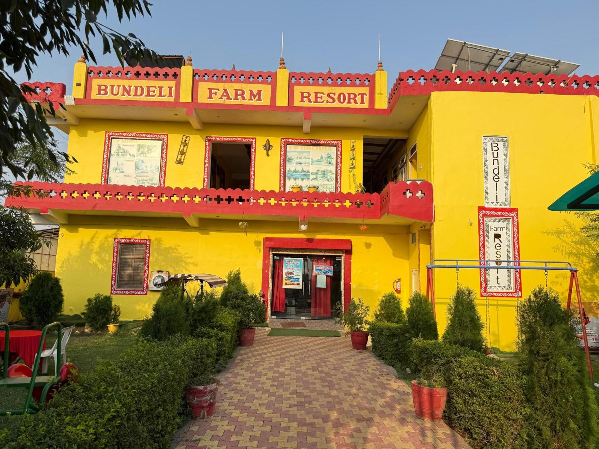 Bundeli Farm Resort & Banquet Orchha Exteriör bild